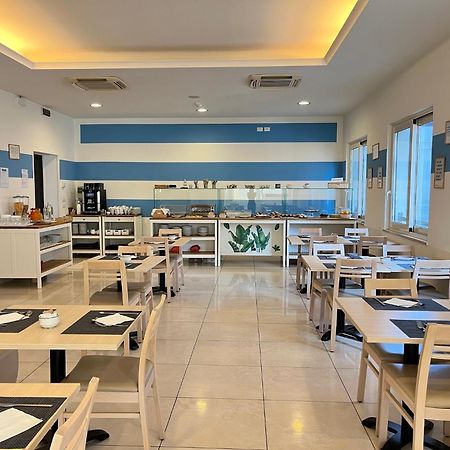 Hotel Berenice Rimini Exterior photo